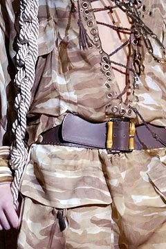 Look 32